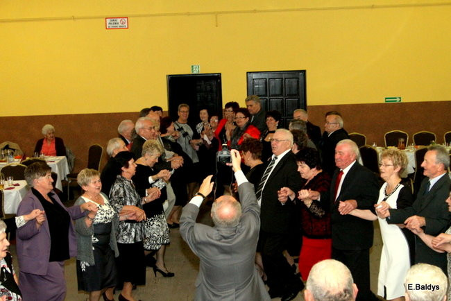 Biesiada Seniorów w Nowym Belęcinie (zdjęcia)