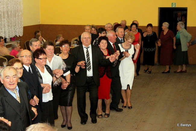 Biesiada Seniorów w Nowym Belęcinie (zdjęcia)