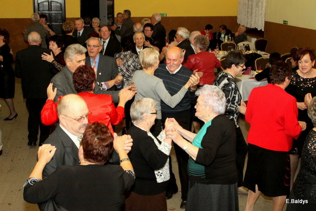 Biesiada Seniorów w Nowym Belęcinie (zdjęcia)