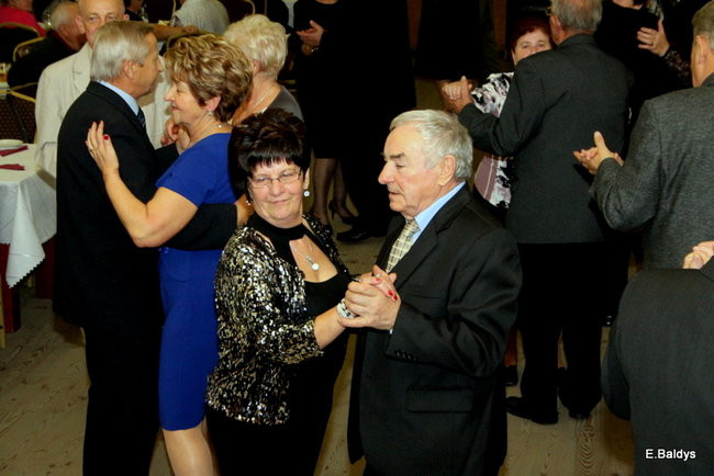 Biesiada Seniorów w Nowym Belęcinie (zdjęcia)