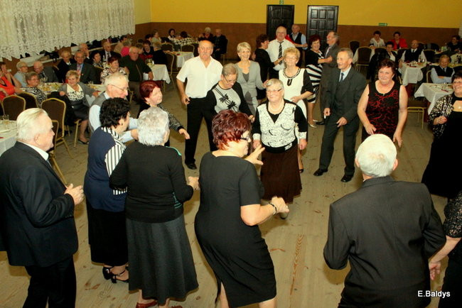 Biesiada Seniorów w Nowym Belęcinie (zdjęcia)