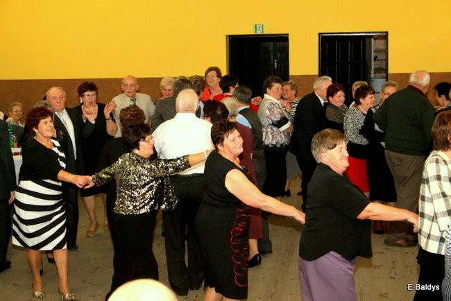 Biesiada Seniorów w Nowym Belęcinie (zdjęcia)