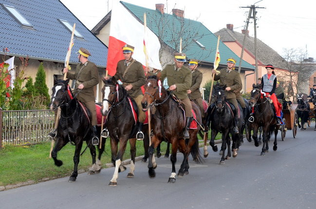 Kawalerzyści wyjechali na ulice