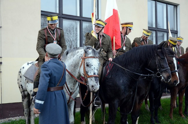 Kawalerzyści wyjechali na ulice