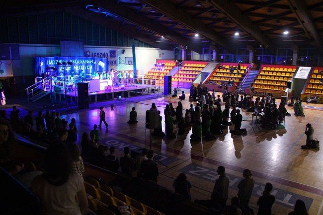 Młodzież bawiła się na Agrafce (dźwięk i zdjęcia)