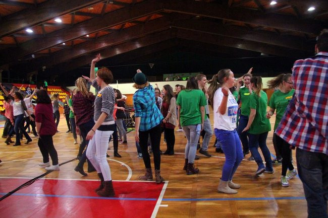 Młodzież bawiła się na Agrafce (dźwięk i zdjęcia)