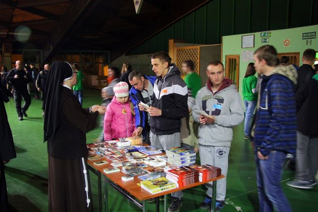 Młodzież bawiła się na Agrafce (dźwięk i zdjęcia)