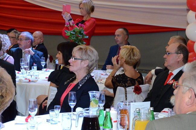 Bal Niepodległościowy w MOK-u (zdjęcia)