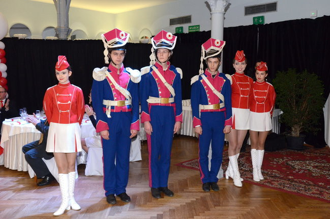 Bal Niepodległościowy w MOK-u (zdjęcia)