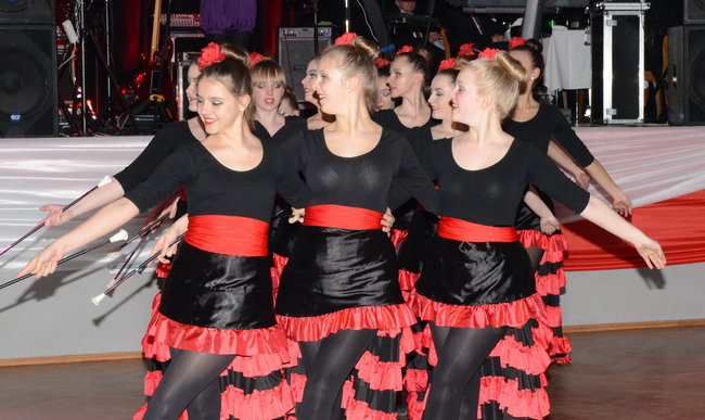 Bal Niepodległościowy w MOK-u (zdjęcia)