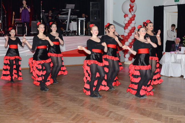 Bal Niepodległościowy w MOK-u (zdjęcia)