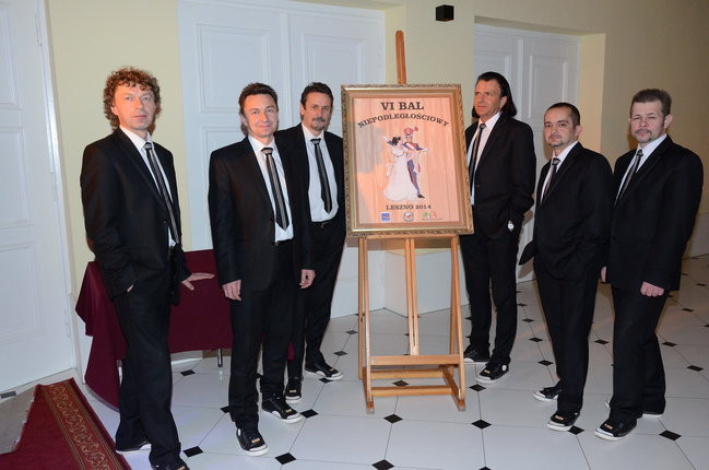 Bal Niepodległościowy w MOK-u (zdjęcia)