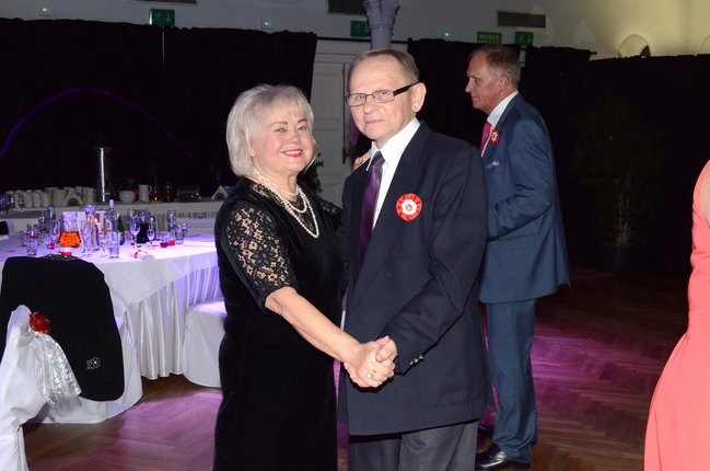 Bal Niepodległościowy w MOK-u (zdjęcia)