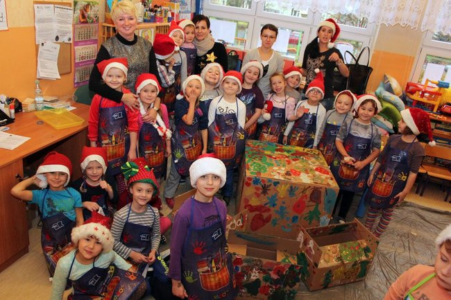 Przedszkolaki dla Szlachetnej Paczki (zdjęcia)