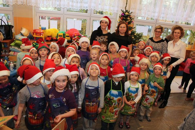 Przedszkolaki dla Szlachetnej Paczki (zdjęcia)