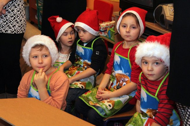 Przedszkolaki dla Szlachetnej Paczki (zdjęcia)