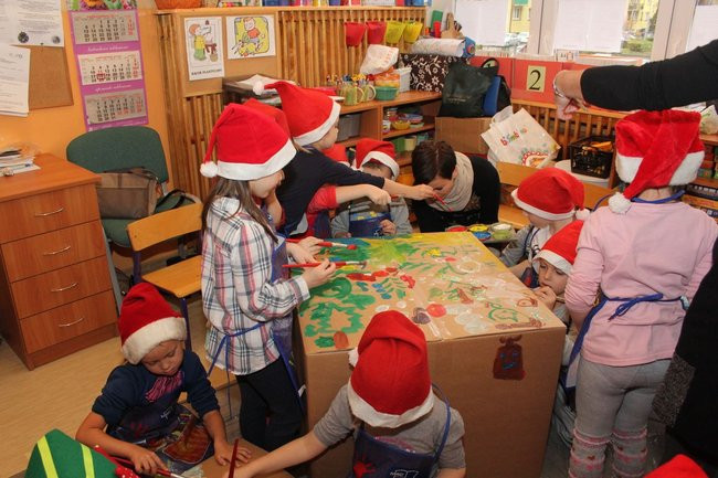 Przedszkolaki dla Szlachetnej Paczki (zdjęcia)