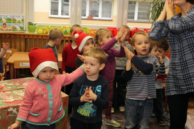Przedszkolaki dla Szlachetnej Paczki (zdjęcia)