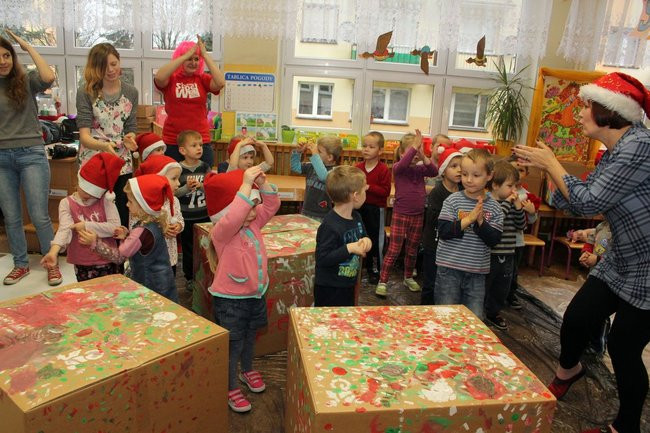 Przedszkolaki dla Szlachetnej Paczki (zdjęcia)
