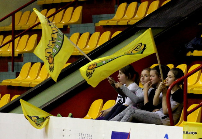 Zwycięskie koszykarki (zdjęcia)