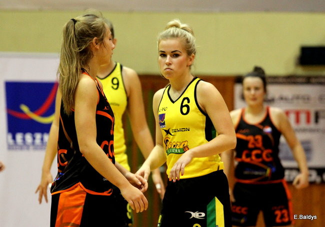 Zwycięskie koszykarki (zdjęcia)