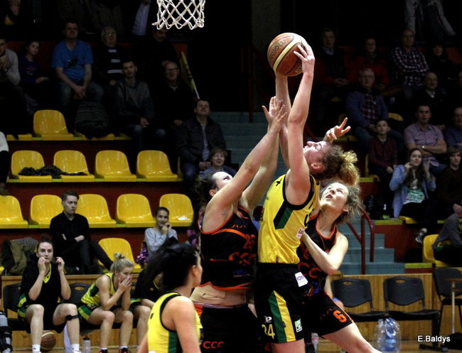 Zwycięskie koszykarki (zdjęcia)