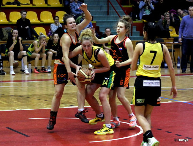 Zwycięskie koszykarki (zdjęcia)