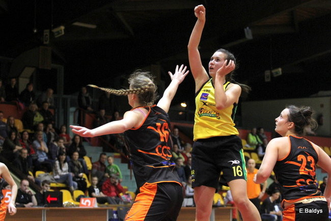 Zwycięskie koszykarki (zdjęcia)