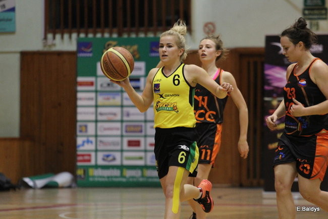 Zwycięskie koszykarki (zdjęcia)