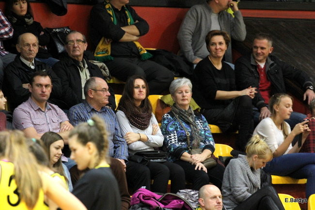 Zwycięskie koszykarki (zdjęcia)