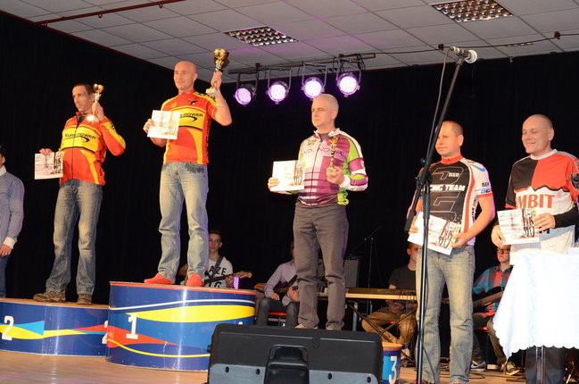 Kolarze na scenie w Lipnie (zdjęcia)