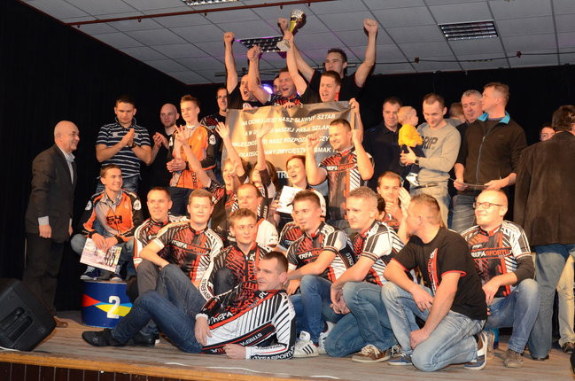 Kolarze na scenie w Lipnie (zdjęcia)