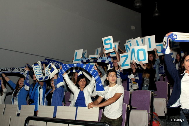 Tak właśnie trzeba kibicować (zdjęcia)