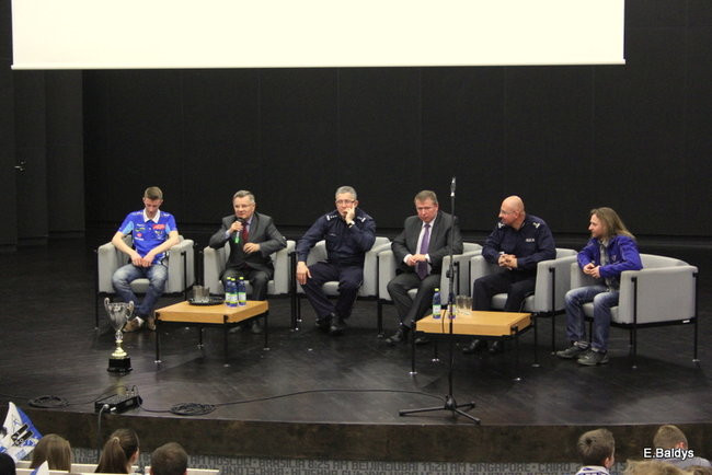 Tak właśnie trzeba kibicować (zdjęcia)