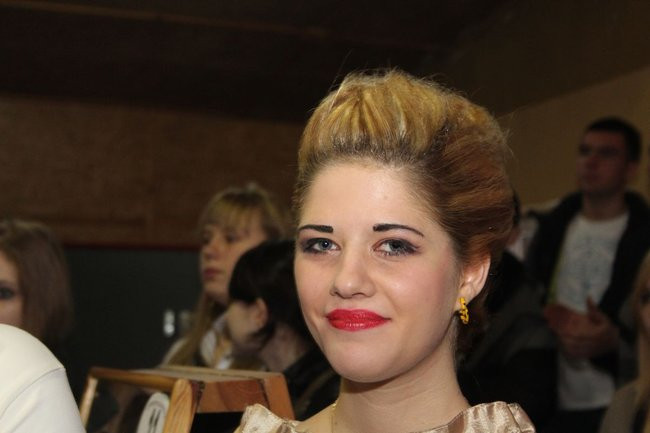 Historyczne fryzury w ZSOŚ (zdjęcia)