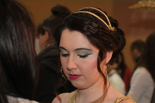 Historyczne fryzury w ZSOŚ (zdjęcia)