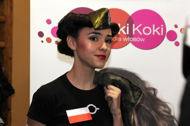 Historyczne fryzury w ZSOŚ (zdjęcia)