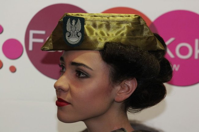 Historyczne fryzury w ZSOŚ (zdjęcia)