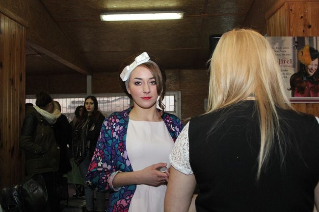 Historyczne fryzury w ZSOŚ (zdjęcia)