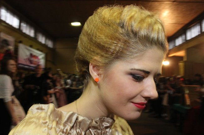 Historyczne fryzury w ZSOŚ (zdjęcia)