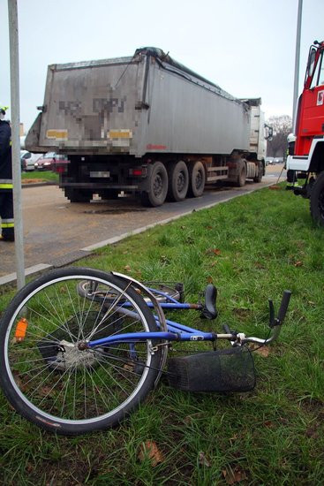 Zablokowany skręt w Estkowskiego (zdjęcia)