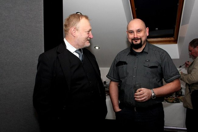 Zwycięzca dziękuje, pokonany gratuluje i deklaruje życzliwość (zdjęcia)