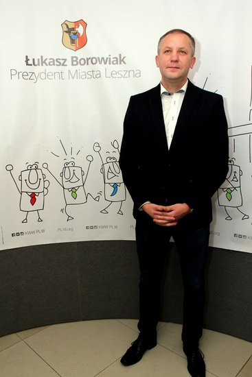 Zwycięzca dziękuje, pokonany gratuluje i deklaruje życzliwość (zdjęcia)