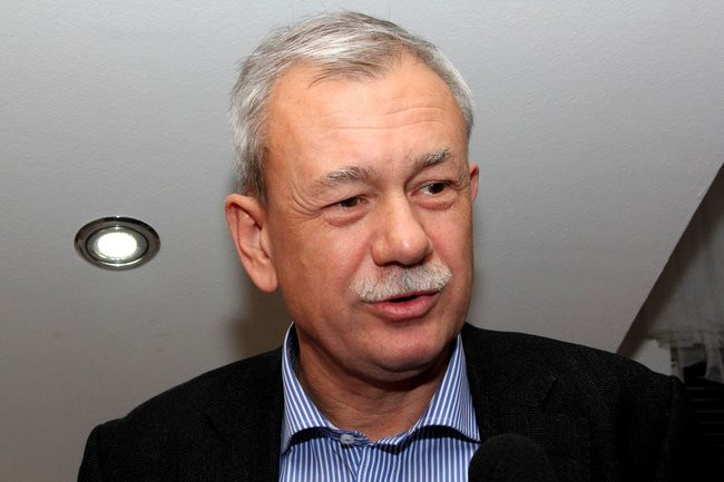 Zwycięzca dziękuje, pokonany gratuluje i deklaruje życzliwość (zdjęcia)