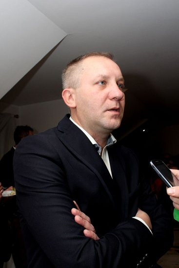 Zwycięzca dziękuje, pokonany gratuluje i deklaruje życzliwość (zdjęcia)