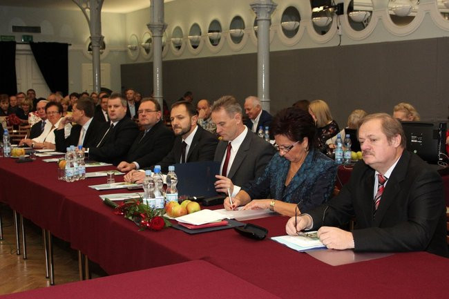 Sławomir Szczot przewodniczącym Rady Miejskiej Leszna (zdjęcia)