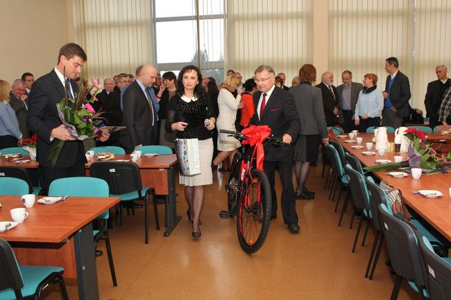 Rower dla odchodzącego prezydenta (zdjęcia)