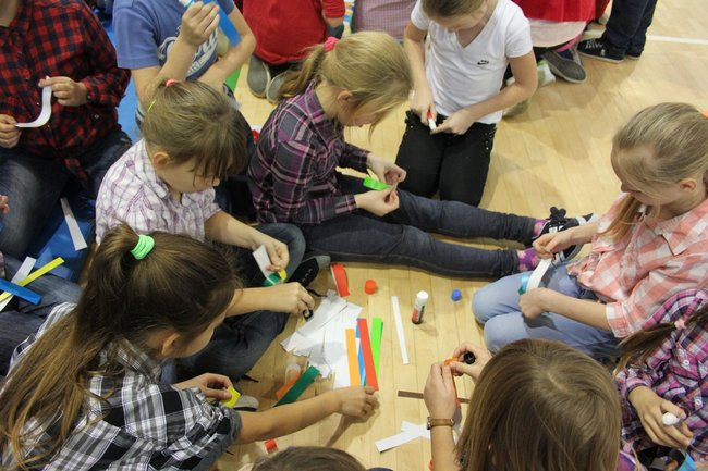 Święty Mikołaj już odwiedza dzieci (zdjęcia)