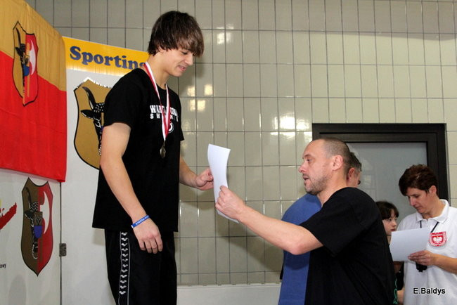 Pływali w Lesznie ( zdjęcia )