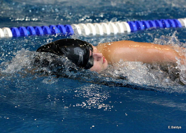 Pływali w Lesznie ( zdjęcia )